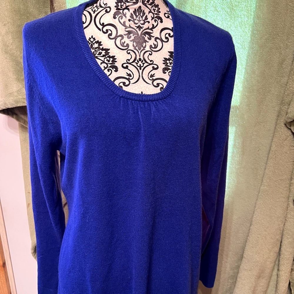 LADIES WOMES PLUS SIZE 1X 16W ROYAL BLUE LIGHTWEIGHT SWEATER